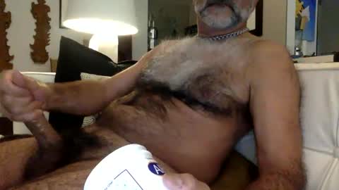 Snapshot of vpc chatting on 01.11.25 Enjoy guys of all ages if you are not on cam please dont ask for requests if i dont respond dont think im ignoring you i online show from 01.11.25