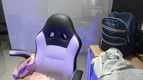 vr_099 online show from 04.20.26