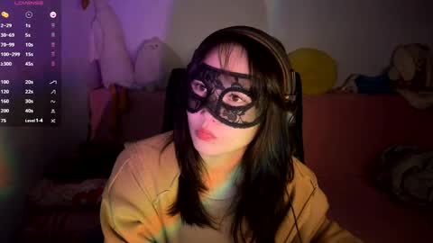 Snapshot of vrchan chatting on 05.16.26 Vrchan online show from 05.16.26