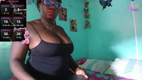 Snapshot of vskayper chatting on 07.17.26 skay online show from 07.17.26