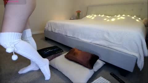 Sunshiny online show from 02.16.25