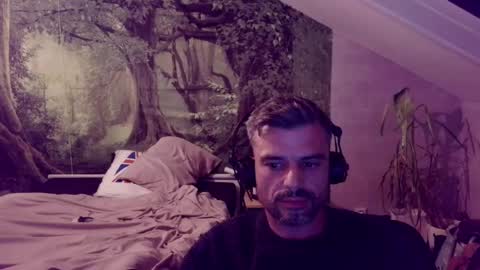 Snapshot of vuiljoske chatting on 05.19.26 CBNewGuy online show from 05.19.26