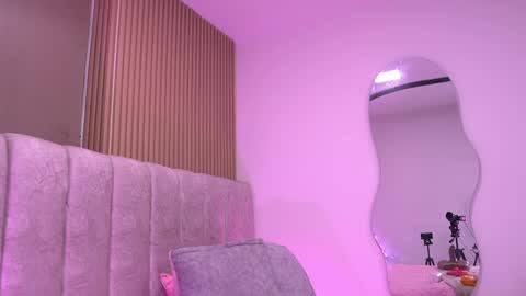 Violeta online show from 04.15.26