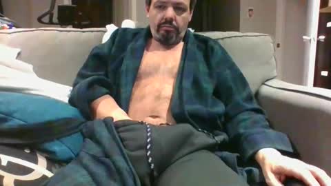 walker033 online show from 12.30.24