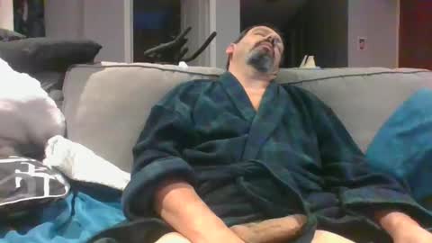 walker033 online show from 09.24.25