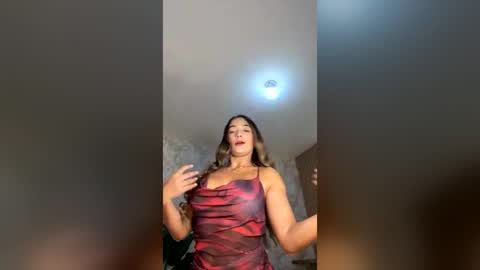 Snapshot of wandathompson_ chatting on 07.17.26 Wanda online show from 07.17.26
