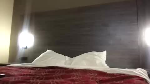 wanderlustgaal online show from 10.11.25