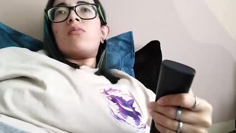 Waningrose  Lu online show from 03.04.25