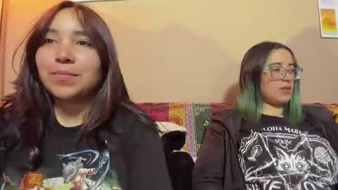 Waningrose  Lu online show from 09.13.25