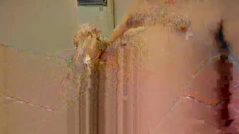 Snapshot of want2cum4gal chatting on 12.22.24 want2cum4gal online show from 12.22.24