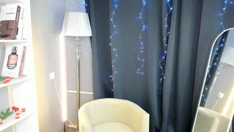 Snapshot of warmblink chatting on 02.17.26 Samanta online show from 02.17.26