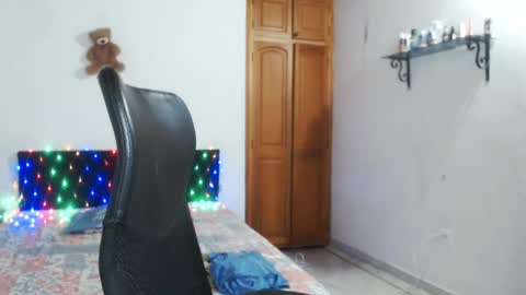 Snapshot of warrior_xena chatting on 01.12.25 warrior_xena online show from 01.12.25