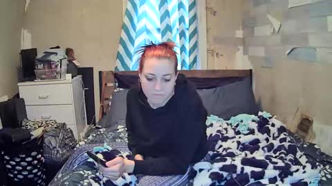 Snapshot of warwhore24 chatting on 12.31.24 warwhore24 online show from 12.31.24