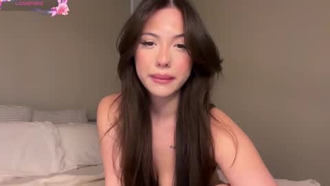 Snapshot of wasianbby chatting on 02.17.25 Hey my name is Mila Girl next door x online show from 02.17.25