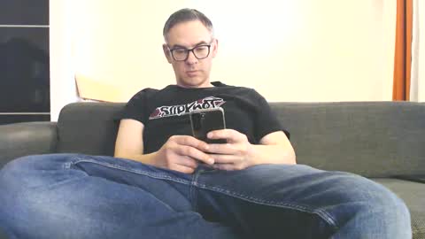 watchmecum78 online show from 03.06.26