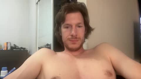 Im this ISH..CBs best male cam whore. OG. online show from 10.05.25