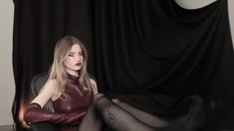 waterfallwoods online show from 12.21.25