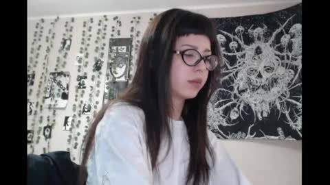 Mina online show from 04.10.26