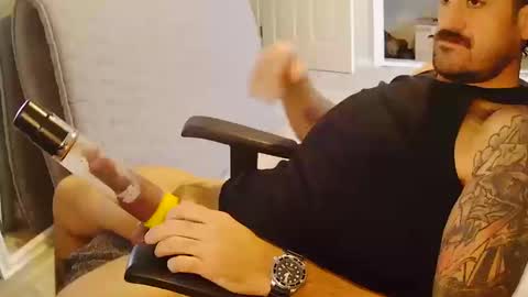 Snapshot of wazooforty2 chatting on 10.11.25 wazooforty2 online show from 10.11.25