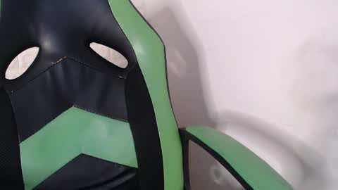 Trixie 3 online show from 01.28.25