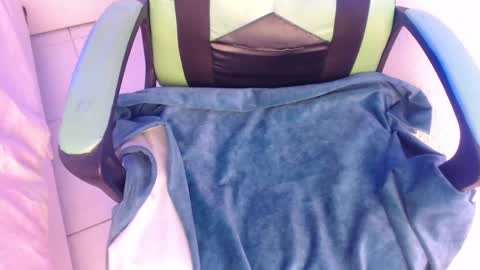 Trixie 3 online show from 09.17.25