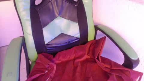 Trixie 3 online show from 09.27.25