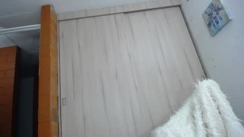 we_we77 online show from 02.04.25