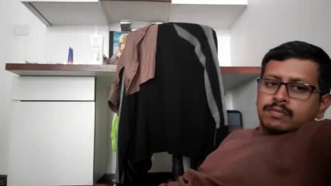 sexyguy online show from 02.16.26