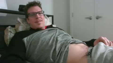 Snapshot of weatheredvoid chatting on 02.20.25 WeatheredVoid online show from 02.20.25