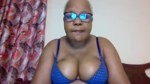 weaverbird25 online show from 03.02.26