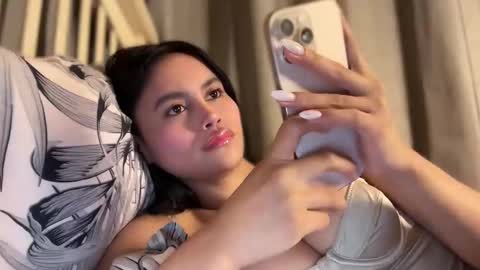 Maggie online show from 12.02.25