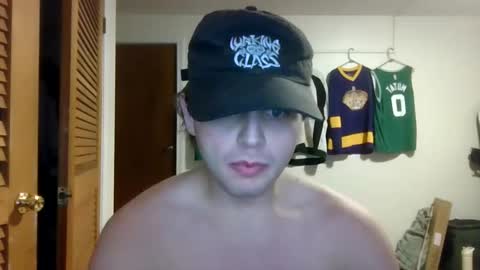 Snapshot of weenskir chatting on 04.10.26 weenskir online show from 04.10.26