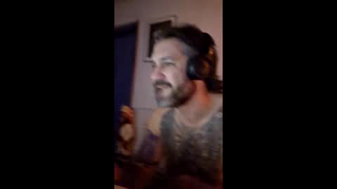 Snapshot of weigelj82 chatting on 03.30.26 weigelj82 online show from 03.30.26