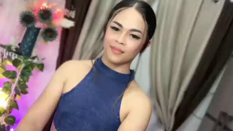 Snapshot of wellcumbabyxx chatting on 02.10.26 Hi Im LOVIE Please dont forget to follow and thumbs up me online show from 02.10.26