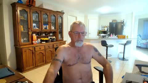 Wellhelloo online show from 06.16.26