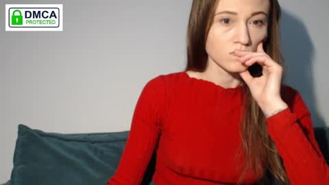 Snapshot of weltmilen chatting on 10.01.25 Milena online show from 10.01.25