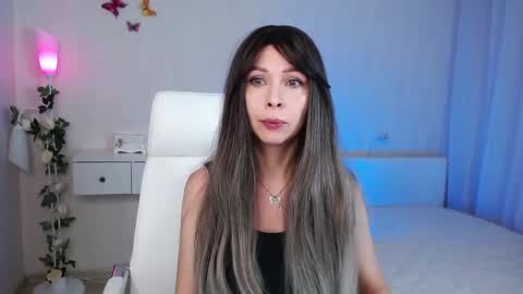 Wendi Foster online show from 12.19.24