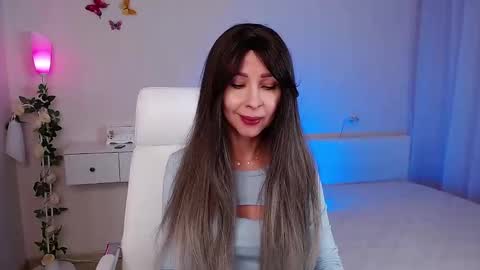 Wendi Foster online show from 02.17.25