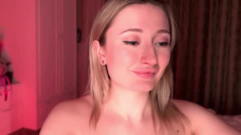 Snapshot of wendy_amber chatting on 01.30.25 Daisy    online show from 01.30.25