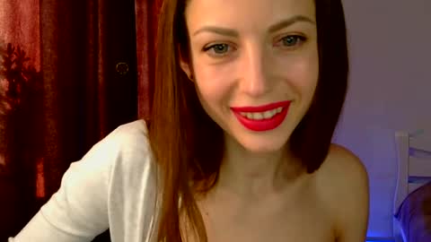 SweetWenni online show from 02.27.25