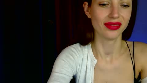 SweetWenni online show from 02.27.25