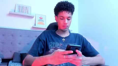 WES online show from 01.08.26