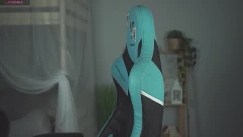 little girl who is always rightLisa online show from 11.24.25