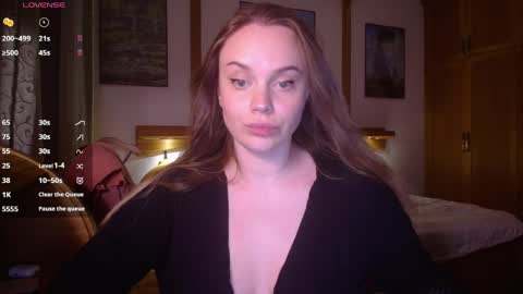 Lana online show from 04.10.26