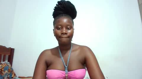 Snapshot of wet_pussieyy chatting on 02.18.26 wet_pussieyy online show from 02.18.26