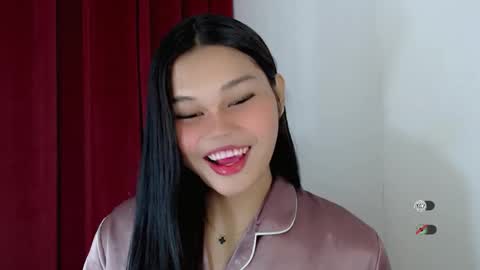 wet_velvet_xo online show from 02.19.26