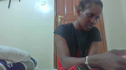 Snapshot of wetberry20 chatting on 12.20.25 wetberry20 online show from 12.20.25