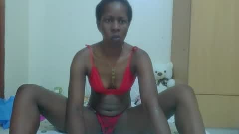 Snapshot of wetberry20 chatting on 12.23.25 wetberry20 online show from 12.23.25