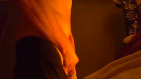 Snapshot of wetduck77777 chatting on 09.11.25 wetduck77777 online show from 09.11.25