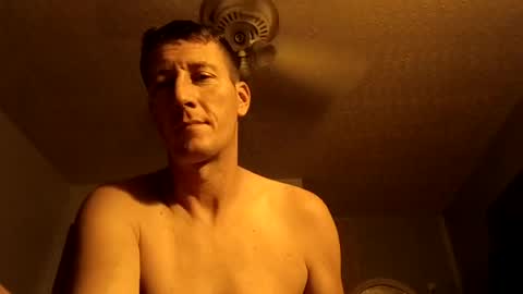 Snapshot of wetduck77777 chatting on 06.18.26 wetduck77777 online show from 06.18.26